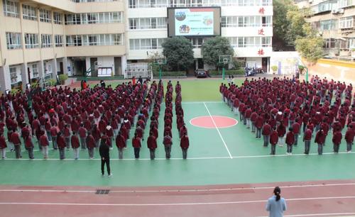 640.webp (4) 640.webp (4)